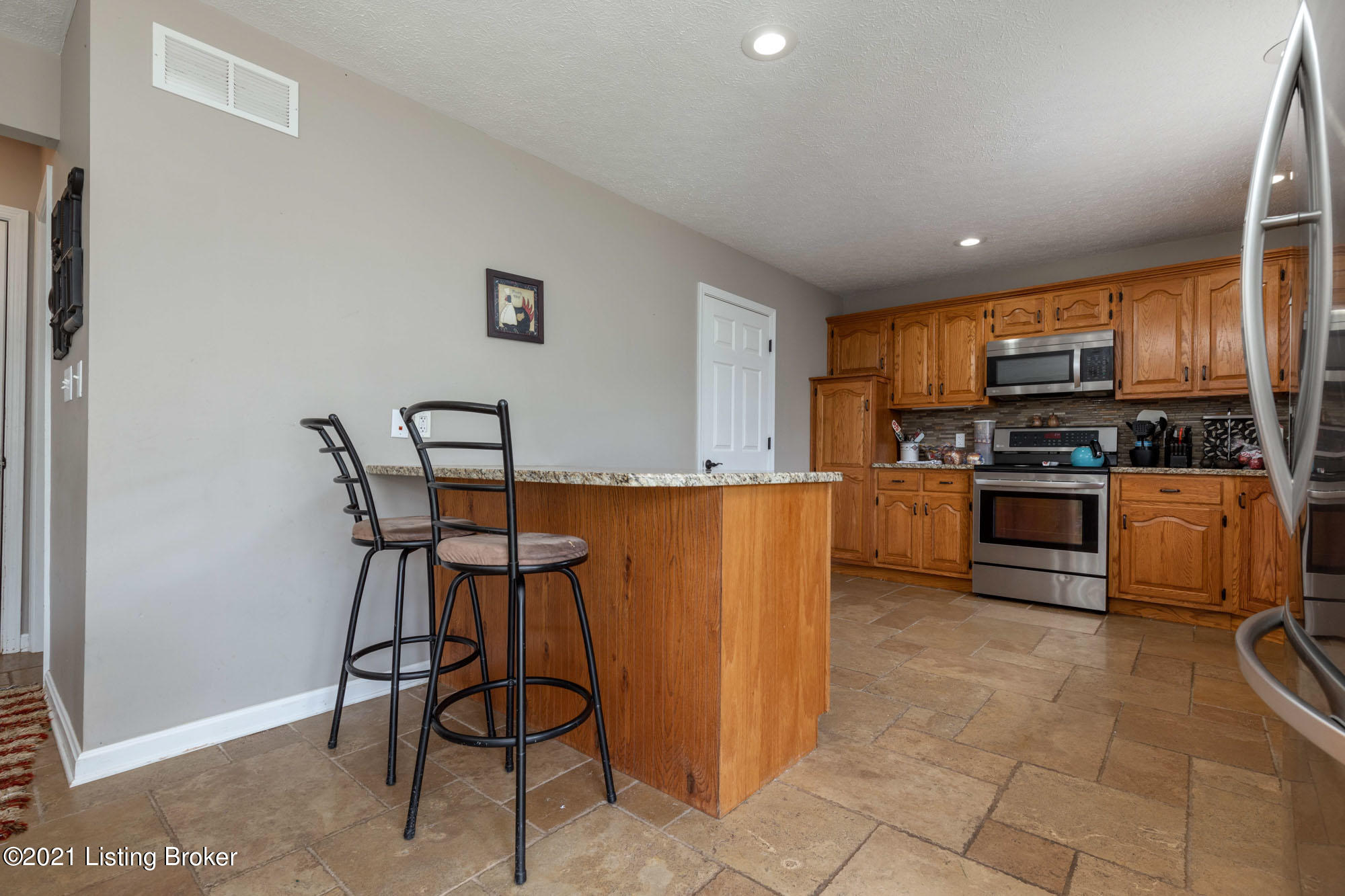 1625 Duggin Switch Road Vine Grove, KY 40175 - Photo 9 of 55 DugginsSwitch014