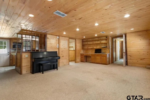 $425,000 | 13833 Big Oak Bay Road, Tyler, TX 75707