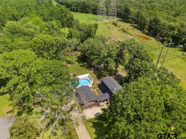 $425,000 | 13833 Big Oak Bay Road, Tyler, TX 75707