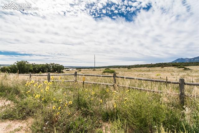 2755 Spaatz Road Monument, CO 80132 - Photo 16 of 19 Gallery Image 16