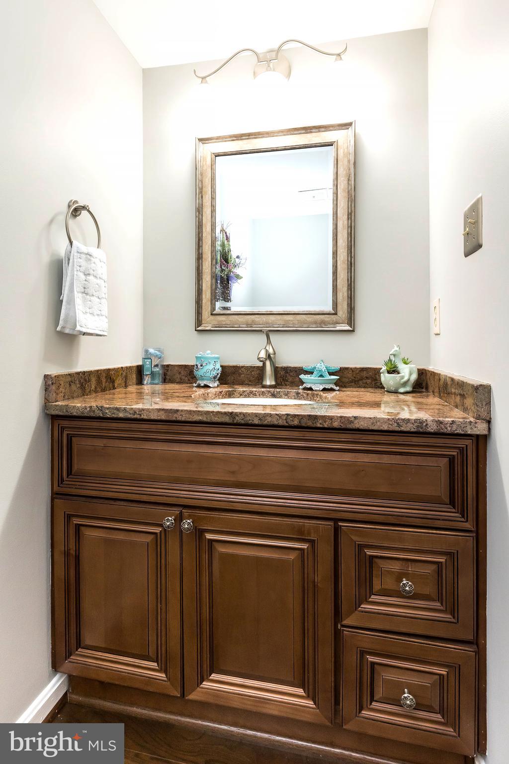 5175 Dungannon Road Fairfax, VA 22030 - Photo 18 of 60