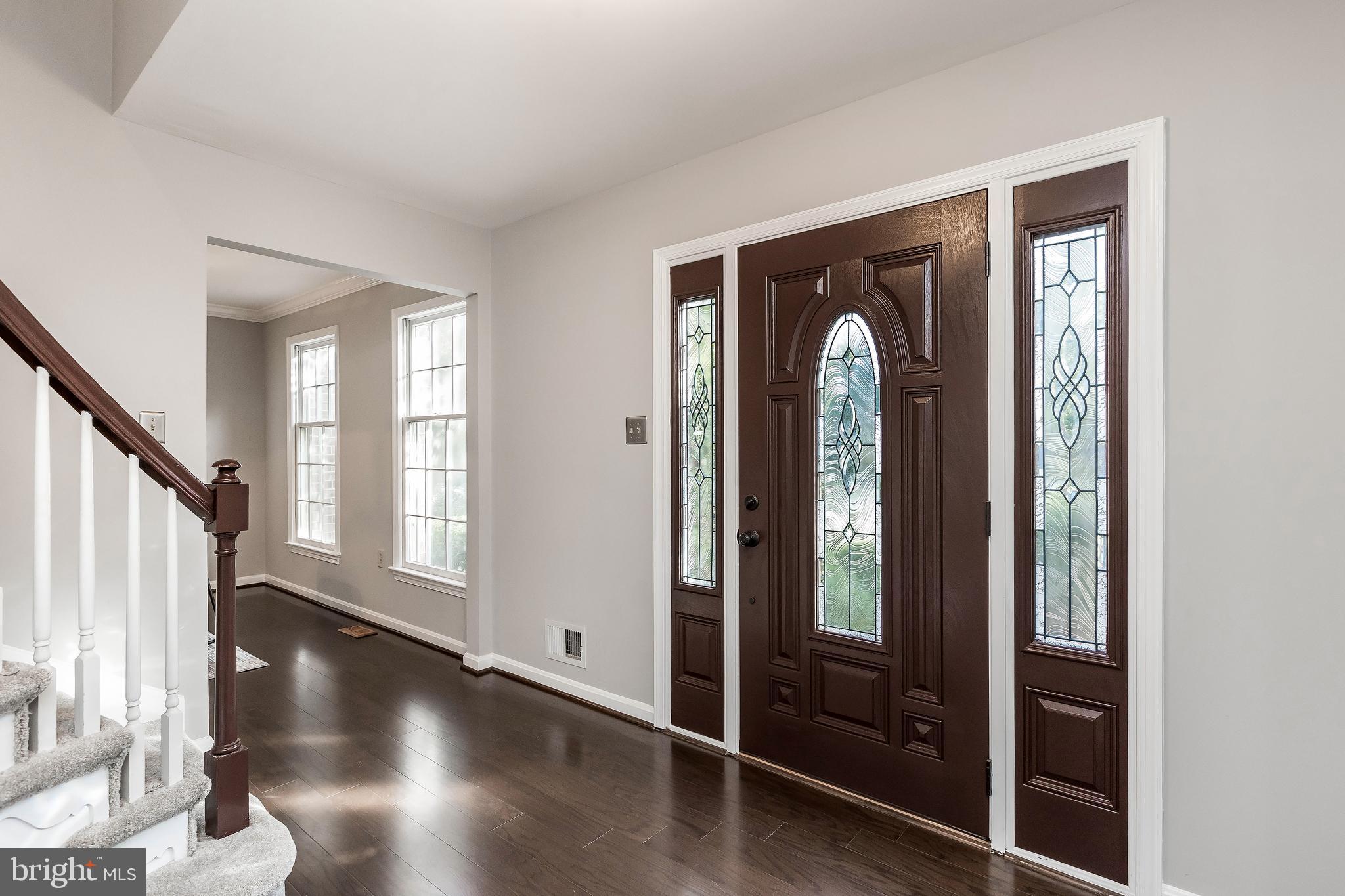 5175 Dungannon Road Fairfax, VA 22030 - Photo 4 of 60