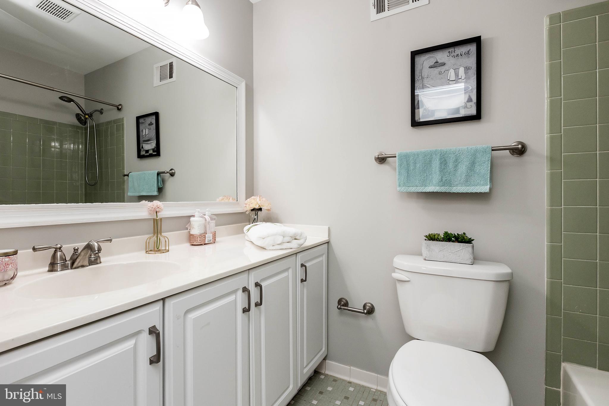 5175 Dungannon Road Fairfax, VA 22030 - Photo 38 of 60