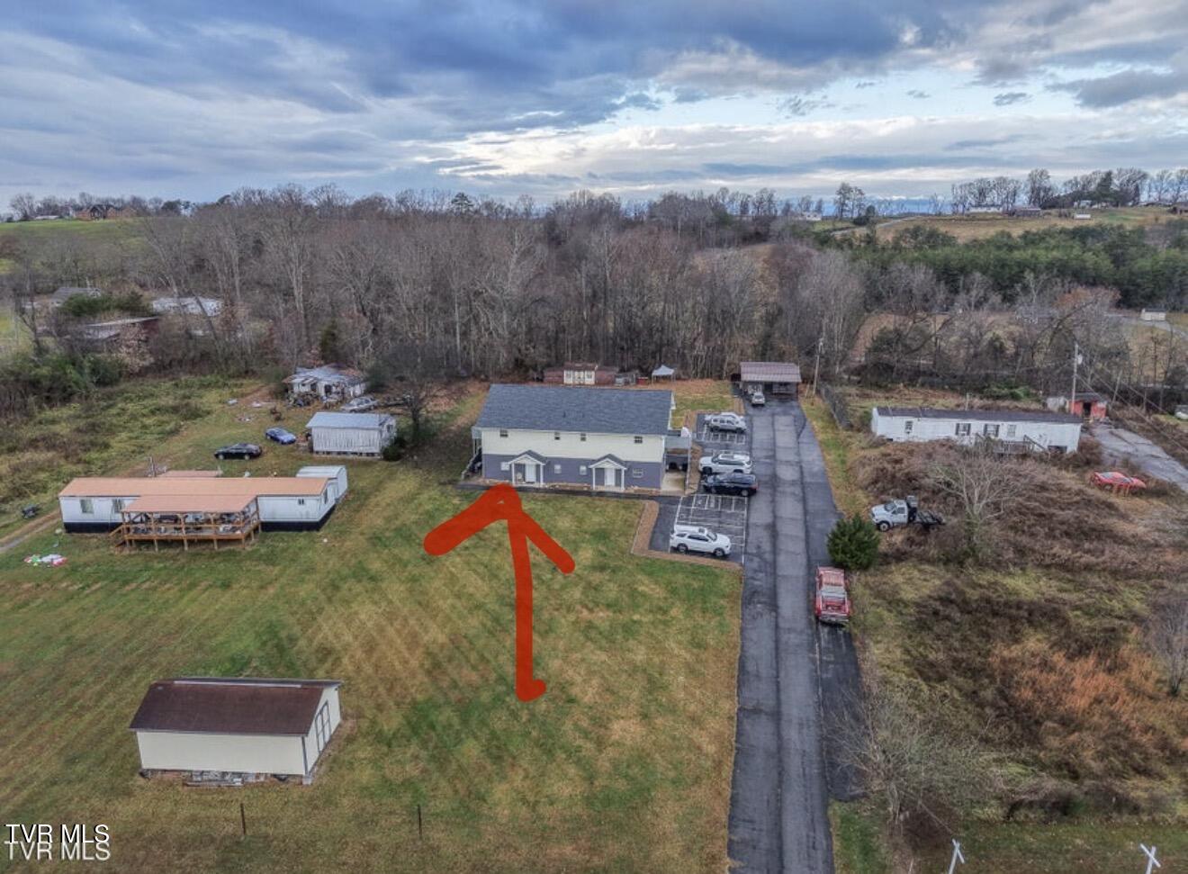 740 Sunnyside Road, Unit 2 Greeneville, TN 37743 - Photo 2 of 12 IMG_9141