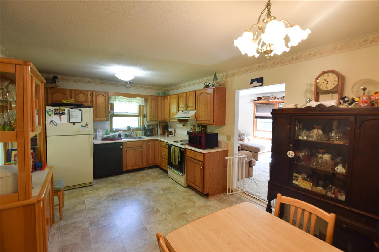 94 Catella Road Essex, VT 05452 - Photo 4 of 13 Gallery Image 4