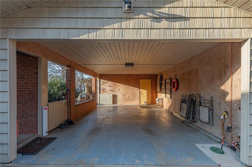 1498 Beckner Road Lexington, NC 27292 - Photo 2 of 50