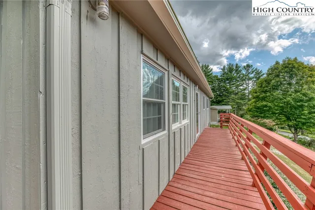 $399,000 | 165 Apache Street, Newland, NC 28657