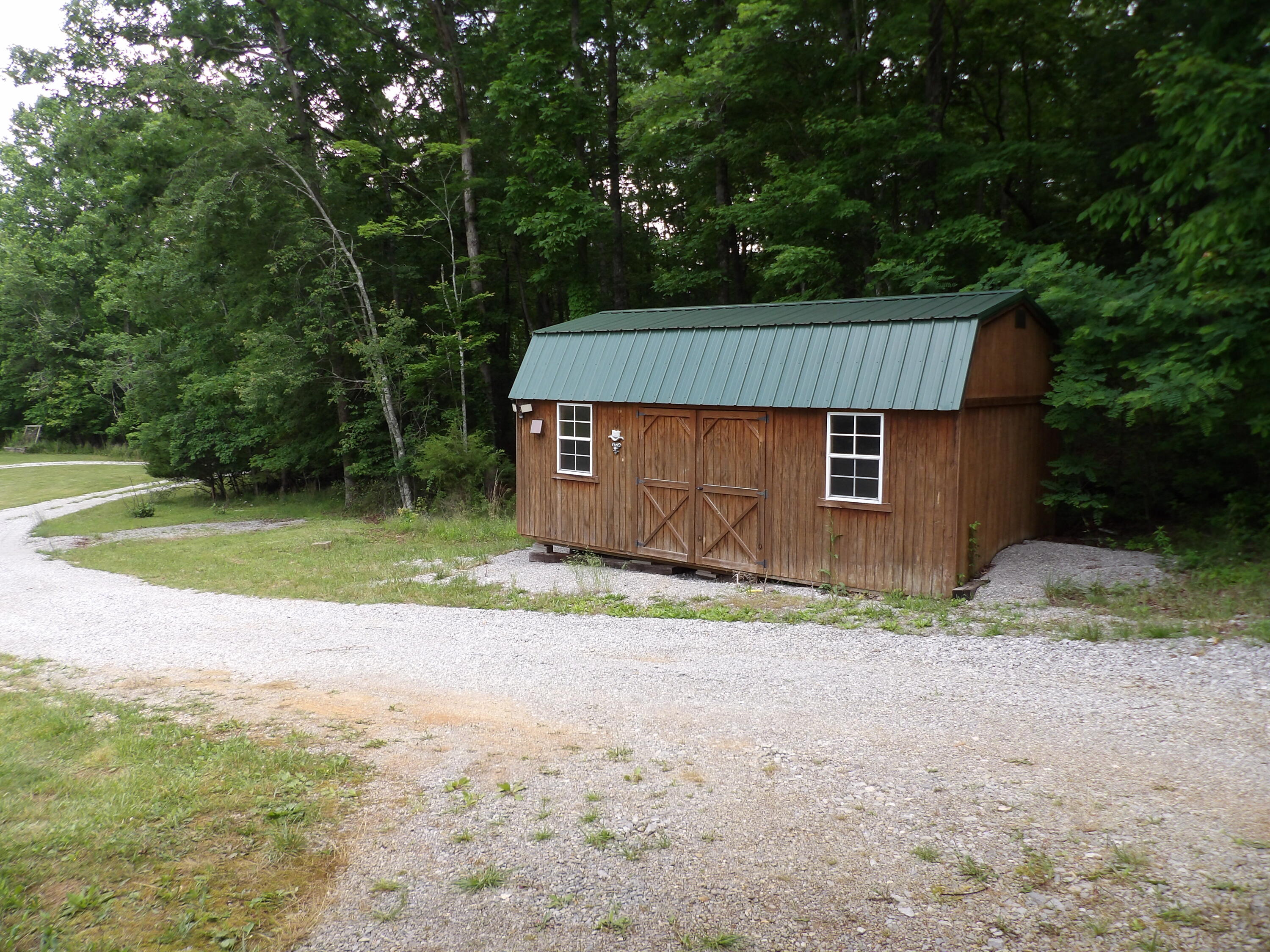 716 Fernhill Road Pikeville, TN 37367 - Photo 38 of 55 100_2539
