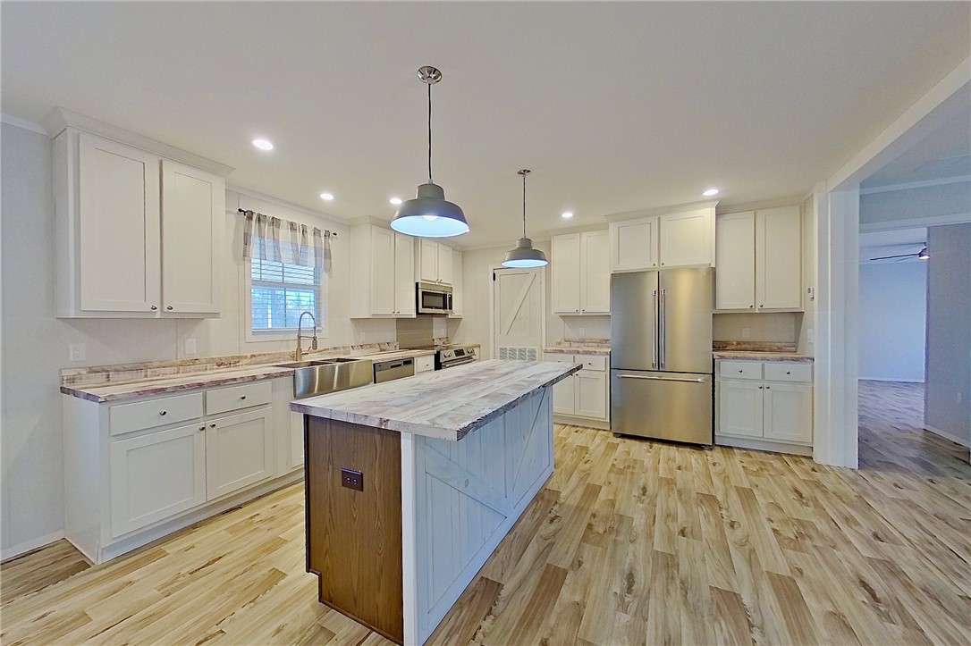 14375 Highway 301 Nahunta, GA 31553 - Photo 11 of 40