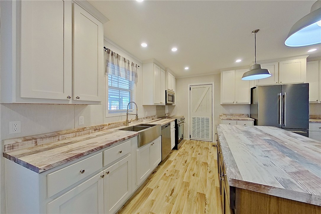 14375 Highway 301 Nahunta, GA 31553 - Photo 13 of 40