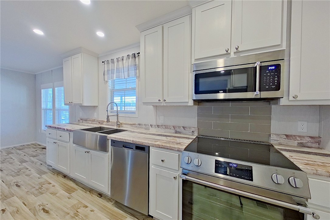 14375 Highway 301 Nahunta, GA 31553 - Photo 16 of 40