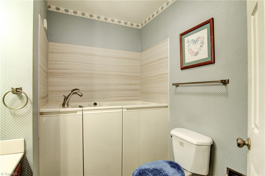 2455 Willard Road High Point, NC 27265 - Photo 19 of 21