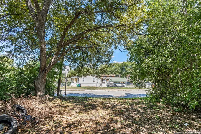 $26,750 | 306 Southwest 41st Street, San Antonio, TX 78237