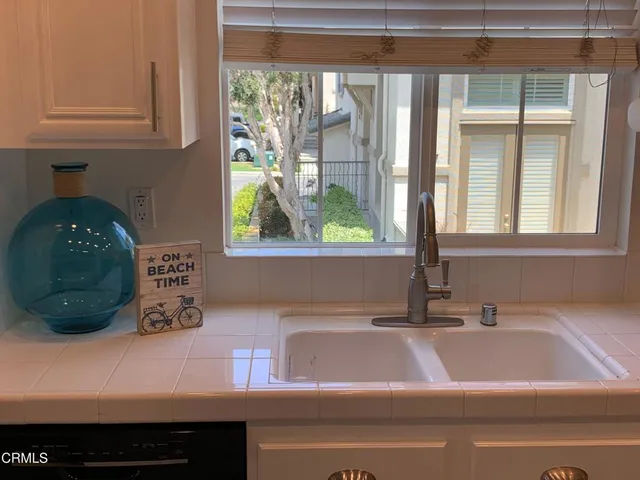 $854,999 | 1232 Bayside Circle, Oxnard, CA 93035