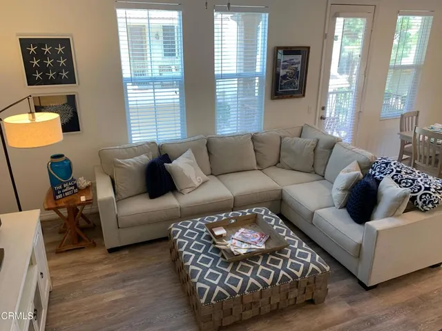 $854,999 | 1232 Bayside Circle, Oxnard, CA 93035