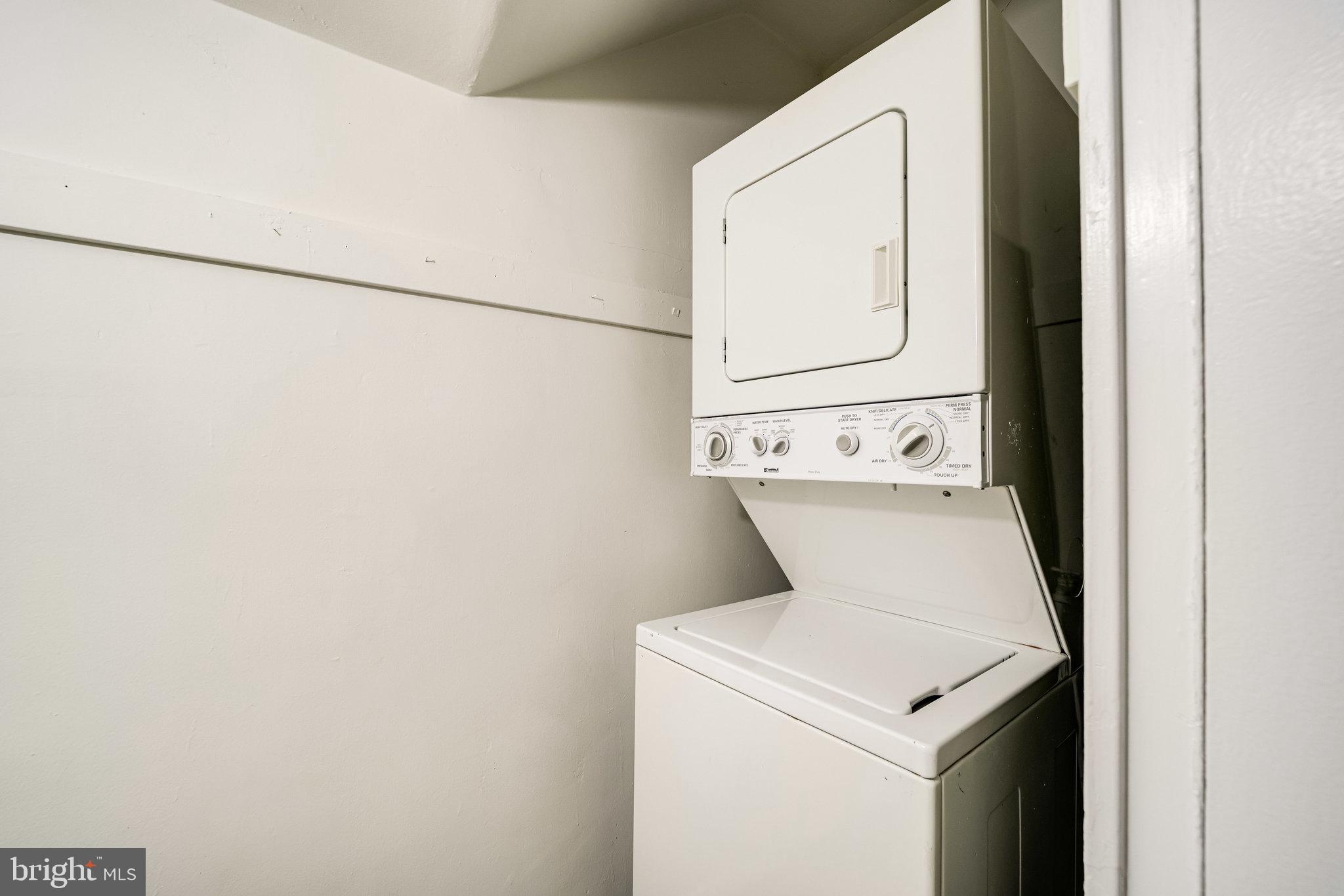 3300 Gunston Road Alexandria, VA 22302 - Photo 30 of 36 Stackable w/d that was just serviced