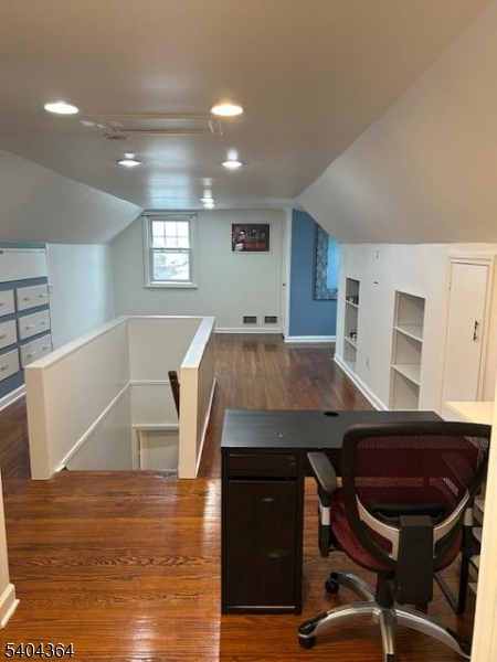 2595 Spruce Street Union, NJ 07083 - Photo 5 of 9