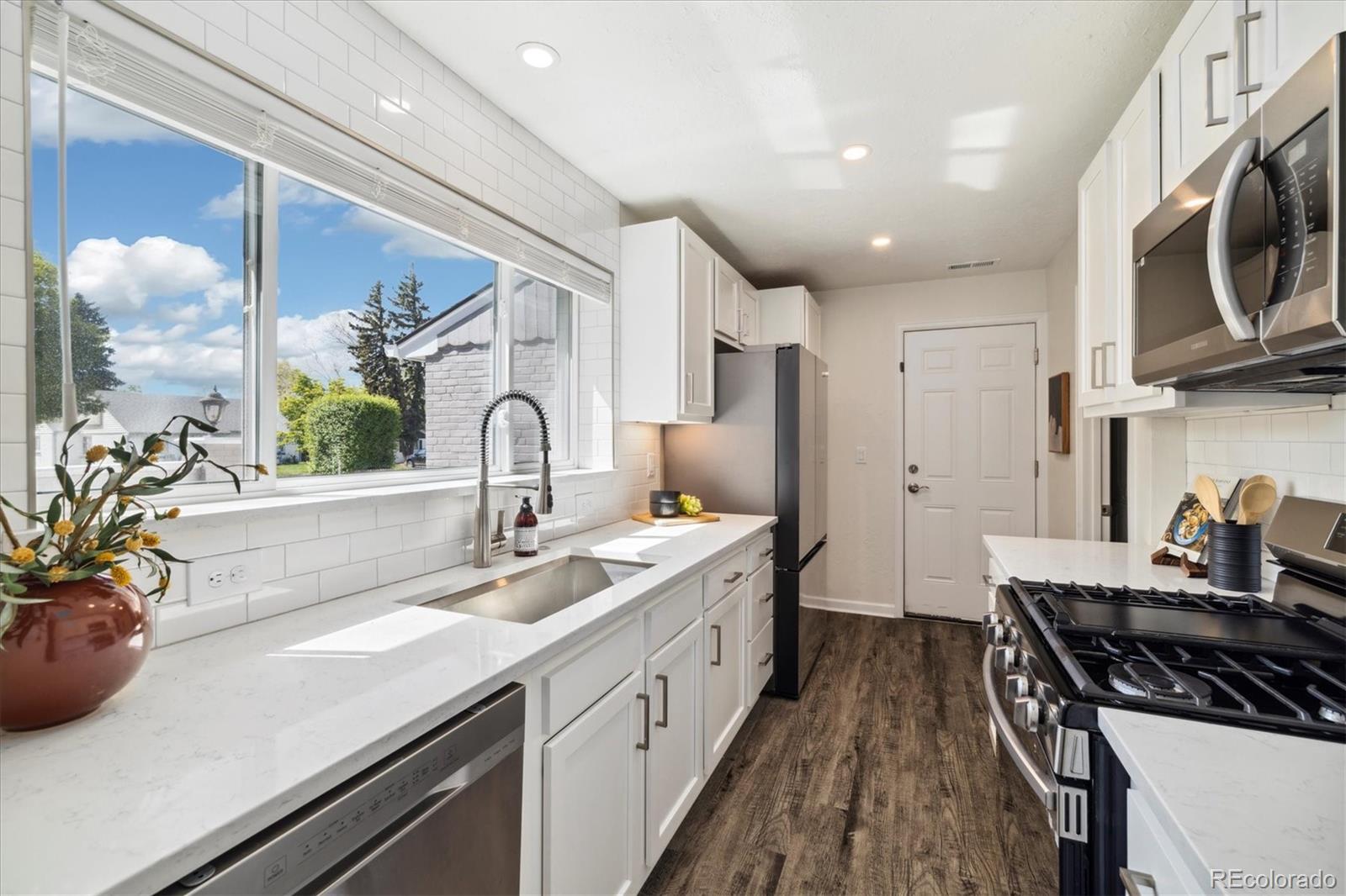 4500 Zephyr Street Wheat Ridge, CO 80033 - Photo 10 of 36 Gallery Image 10