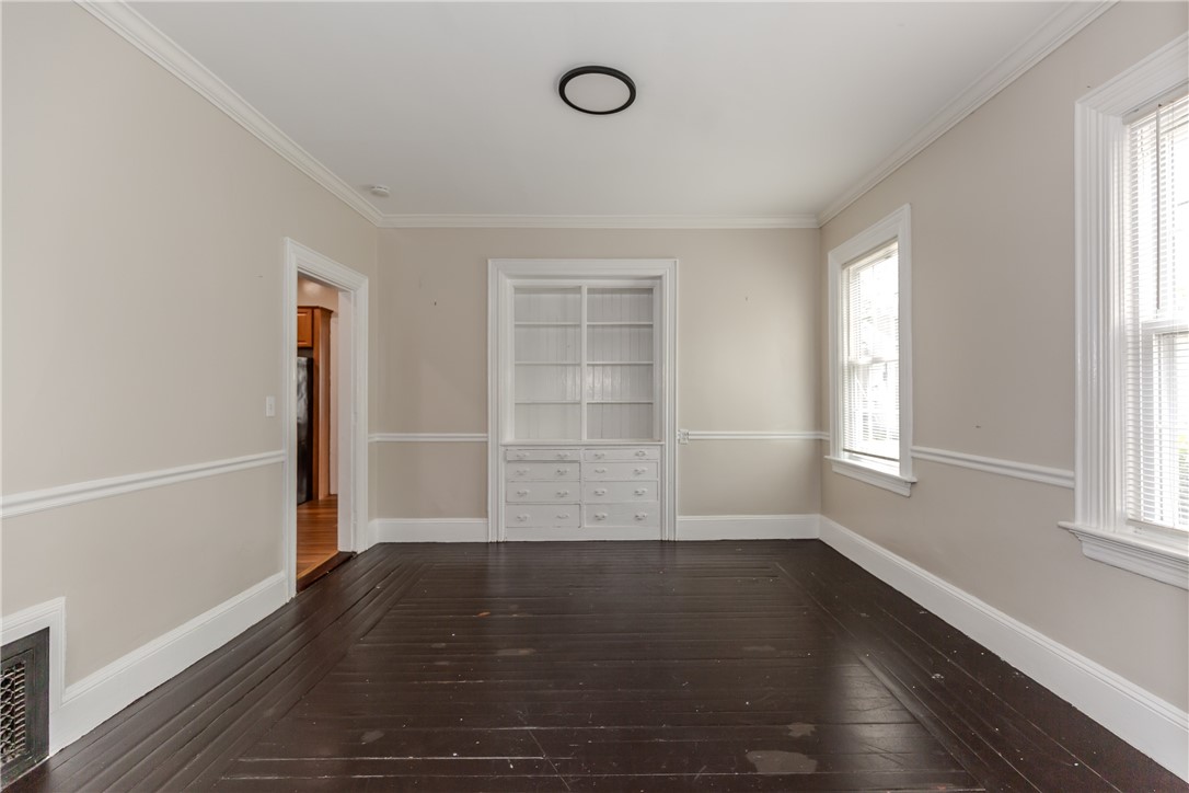 173 Oakland Avenue Providence, RI 02908 - Photo 15 of 46