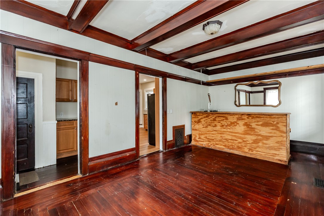 173 Oakland Avenue Providence, RI 02908 - Photo 24 of 46