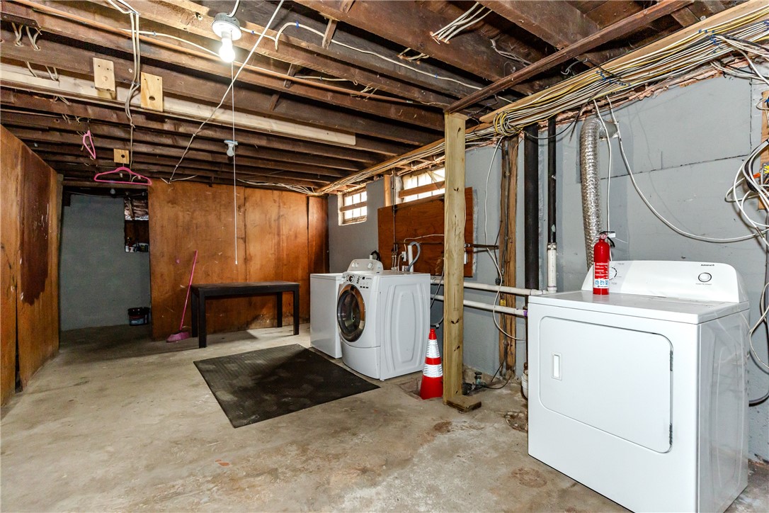 173 Oakland Avenue Providence, RI 02908 - Photo 41 of 46