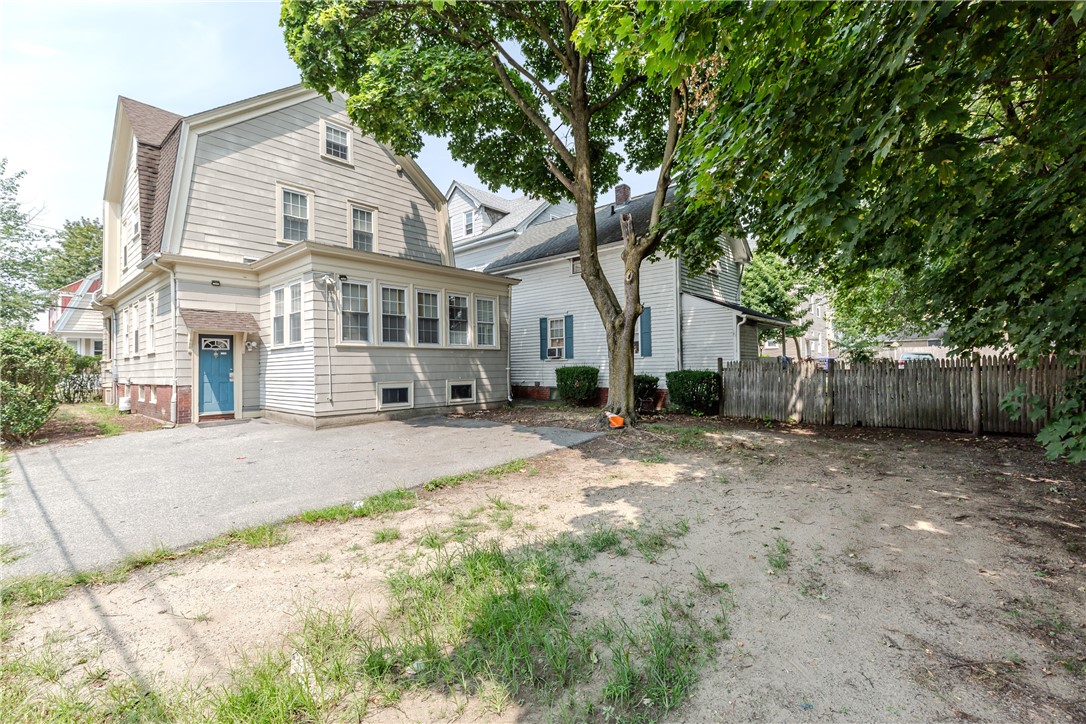 173 Oakland Avenue Providence, RI 02908 - Photo 45 of 46