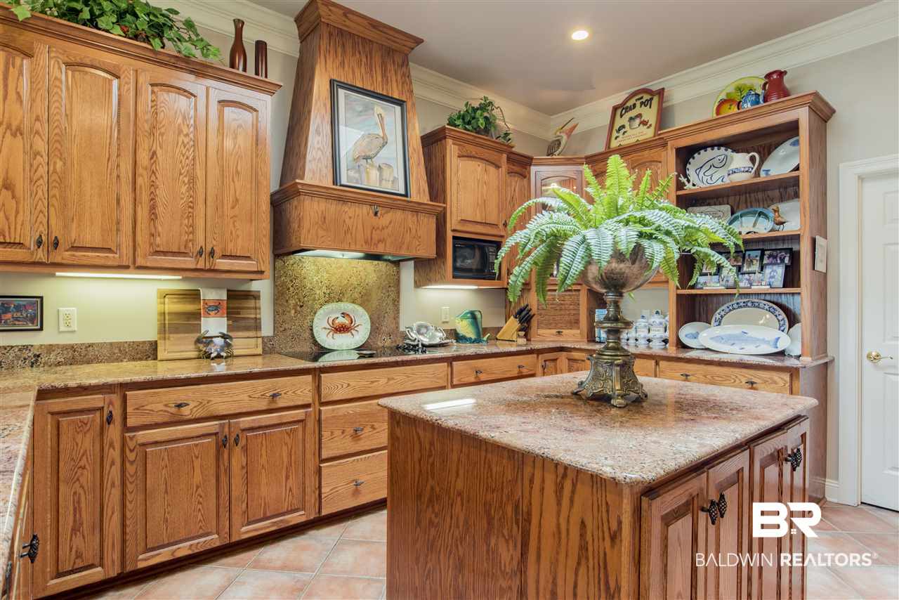 9017 Bay Point Drive Elberta, AL 36530 - Photo 21 of 49