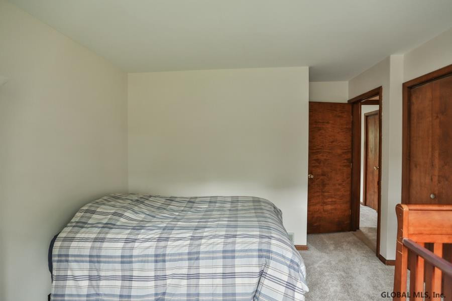 13 Mason Road Bethlehem, NY 12054 - Photo 31 of 42 Photo 32