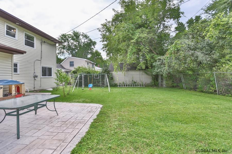 13 Mason Road Bethlehem, NY 12054 - Photo 37 of 42 Photo 38