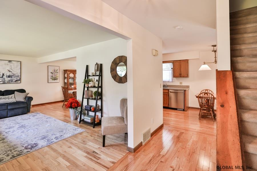 13 Mason Road Bethlehem, NY 12054 - Photo 5 of 42 Photo 5