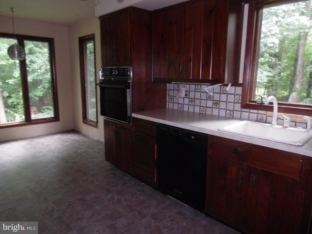 1185 Jacksonville Road Warminster, PA 18974 - Photo 14 of 25 Gallery Image 14