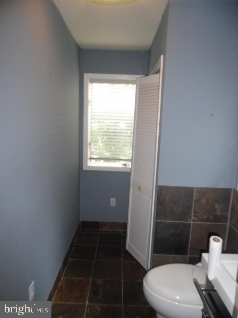 1185 Jacksonville Road Warminster, PA 18974 - Photo 16 of 25 Gallery Image 16