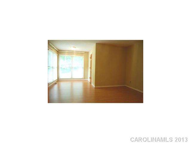 104 Provincial Road Gastonia, NC 28056 - Photo 7 of 12 a picture of a living room