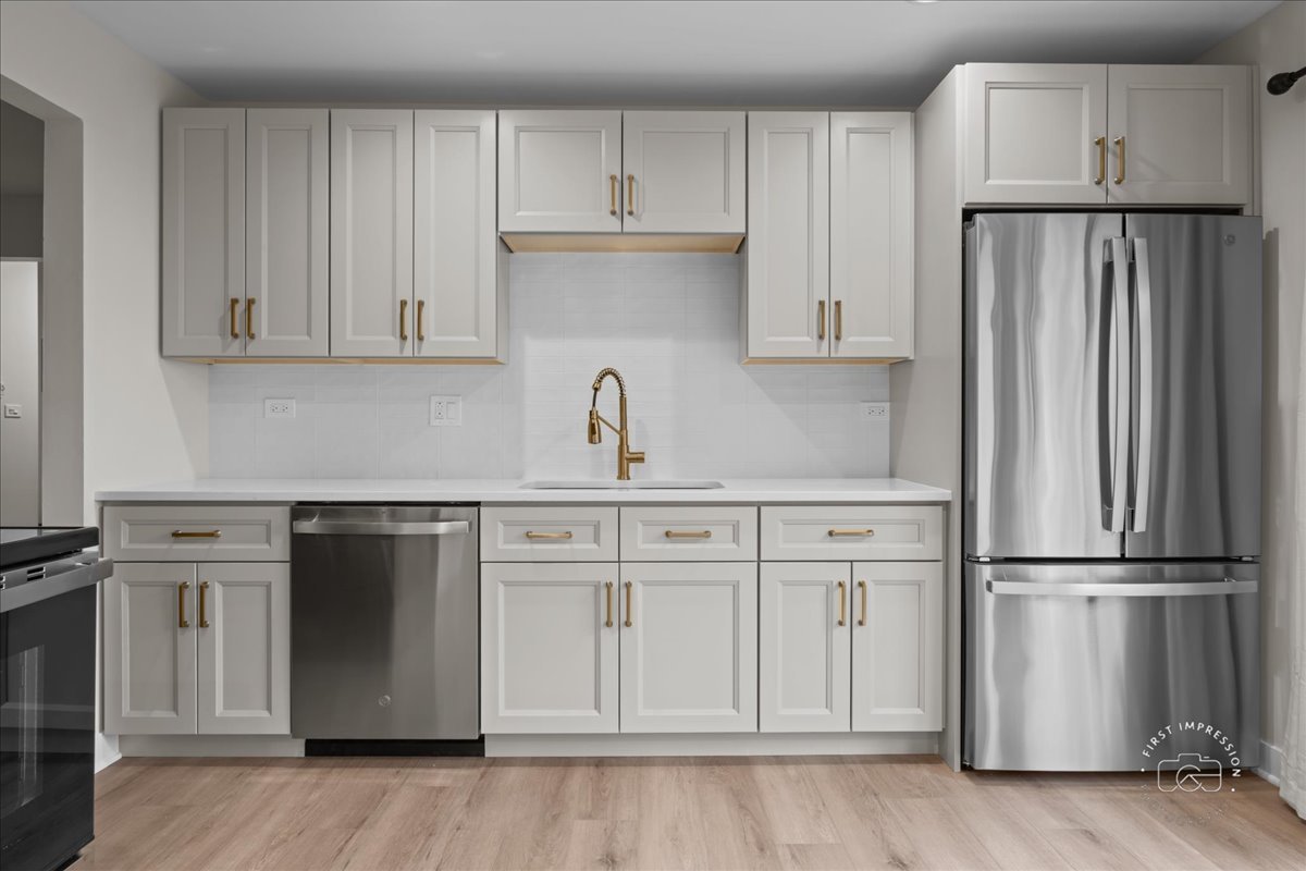 1533 South County Farm Road, Unit 14 Wheaton, IL 60189 - Photo 4 of 11