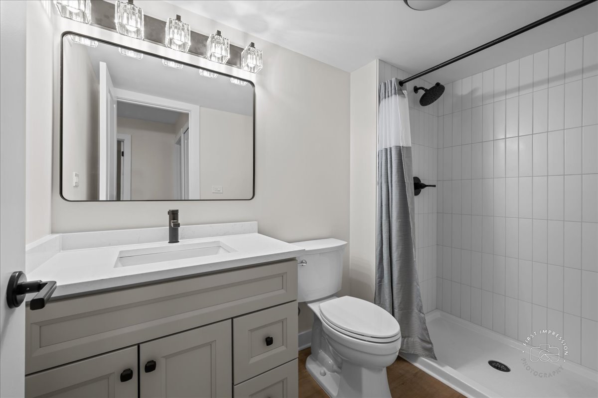 1533 South County Farm Road, Unit 14 Wheaton, IL 60189 - Photo 10 of 11