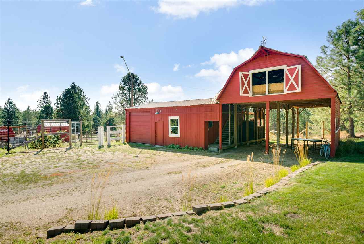 25611 North Perry Road Chattaroy, WA 99003 - Photo 16 of 20