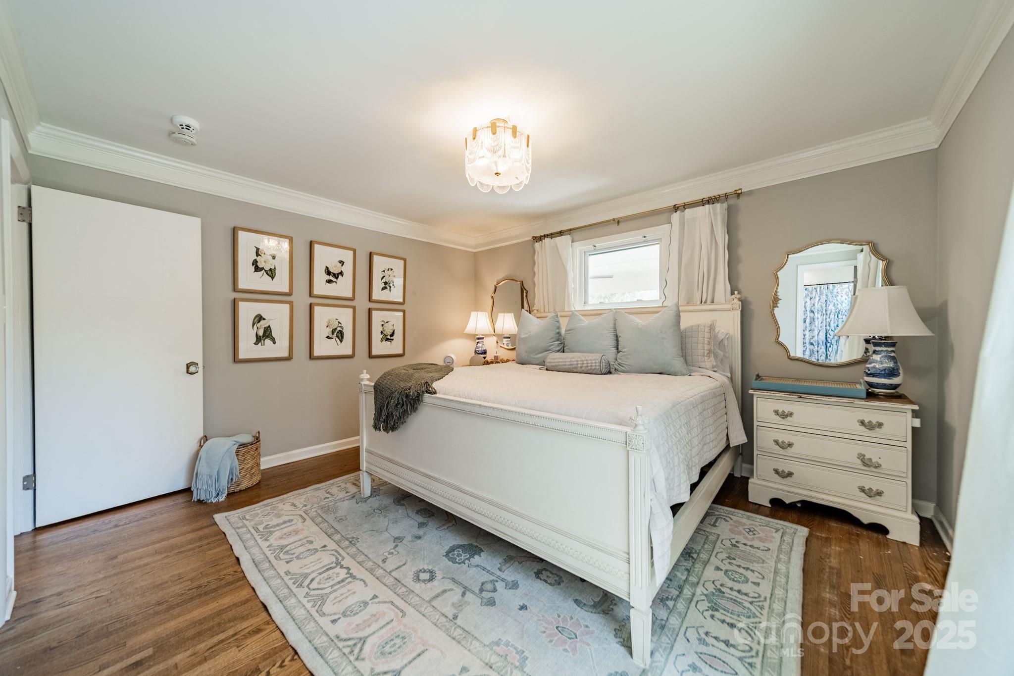 3646 Enfield Road Charlotte, NC 28205 - Photo 12 of 22 Gallery Image 12