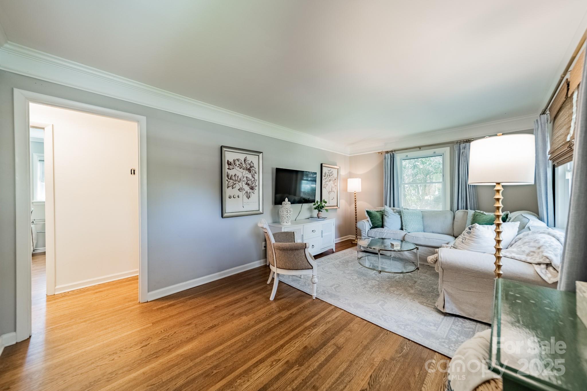 3646 Enfield Road Charlotte, NC 28205 - Photo 10 of 22 Gallery Image 10