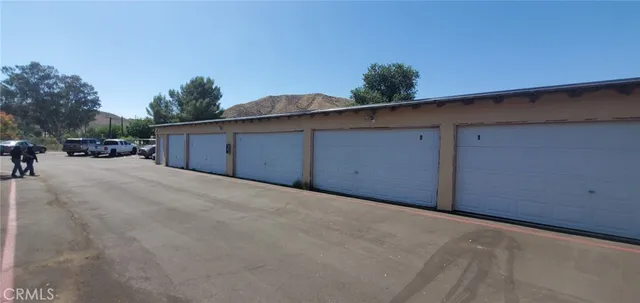 a view of an outdoor space