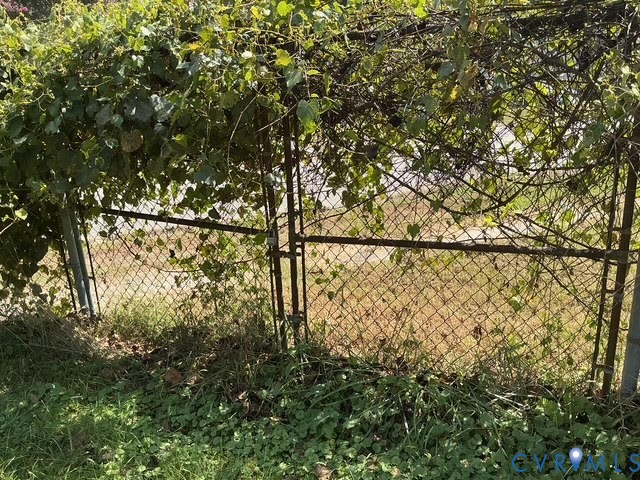 2025 Dupuy Road Petersburg, VA 23803 - Photo 9 of 11 a view of a tree