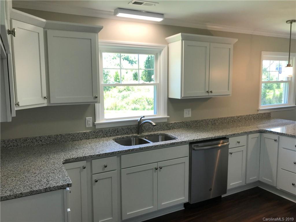 212 Webb Road, Unit 66 Shelby, NC 28152 - Photo 5 of 25 Gallery Image 5