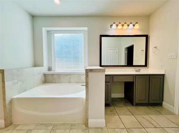 $3,195 | 5644 Salt Springs Drive, Fort Worth, TX 76179