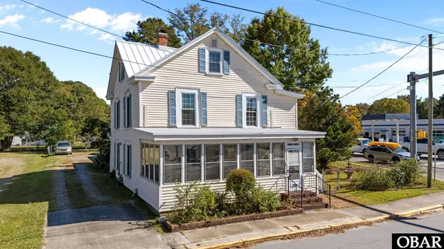 $244,000 | 118 South Broad Street, Columbia, NC 27925
