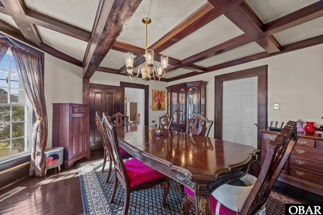 $244,000 | 118 South Broad Street, Columbia, NC 27925