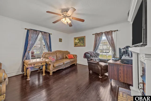 $244,000 | 118 South Broad Street, Columbia, NC 27925