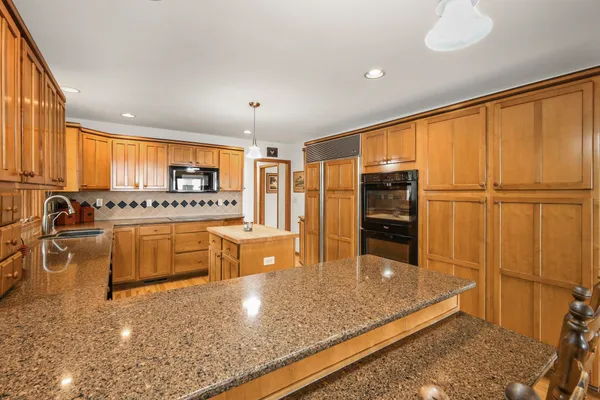 $1,550,000 | 4911 Tonyawatha Trail, Monona, WI 53716