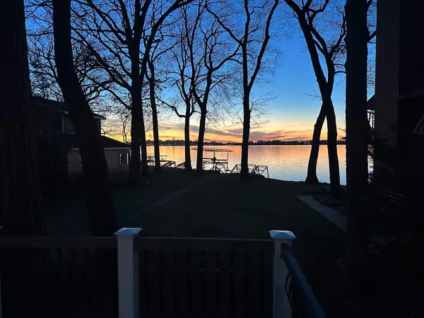 $1,550,000 | 4911 Tonyawatha Trail, Monona, WI 53716