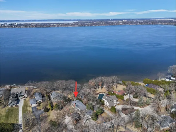 $1,550,000 | 4911 Tonyawatha Trail, Monona, WI 53716