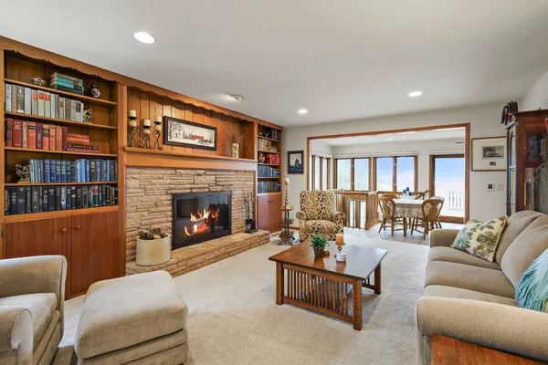 $1,550,000 | 4911 Tonyawatha Trail, Monona, WI 53716
