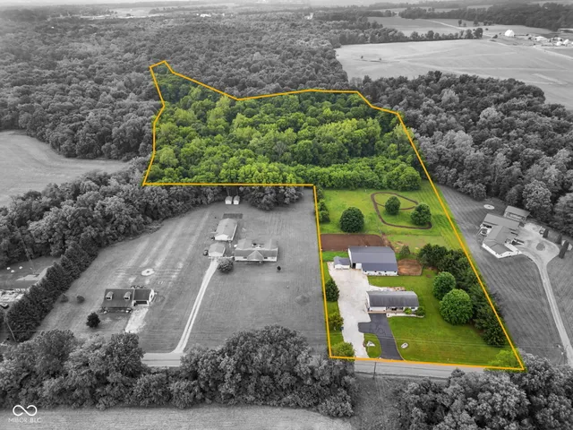 $474,900 | 527 East 125 South, Williamsport, IN 47993